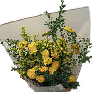Bouquet Of Yellow Roses & Achilea